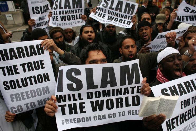 http://plancksconstant.org/blog1/iamges/sub1/Islam-will-dominate-the-world-banners.jpg