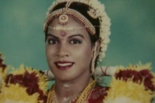 Siti Fatimah was born a Muslim but married a Hindu