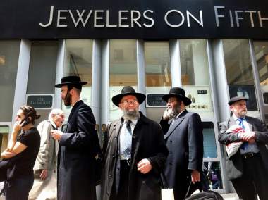 "Jewelers On Fifth" at the Diamond District, New York City. by Renzo Grande, on Flickr
