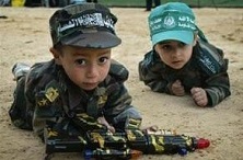 hamas children in uniform