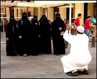 burka clad women