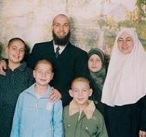 the idiot family of Yousef al-Khattab