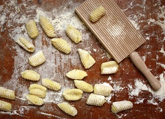 Gnocchi Paddle or Board