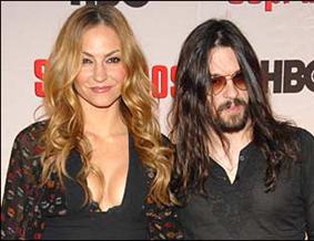Drea de Matteo and her boyfriend Shooter Jennings are expecting their first child together, her rep confirmed.